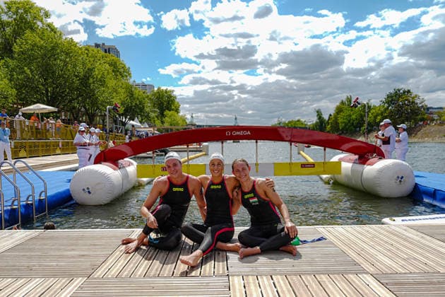 Open Water, Women s 5km, Barbara POZZOBON and Ginevra TADDEUCCI from Italy,Viktoria MIHALYVARI FARKAS from Hungary ,bronze , gold and silver medal at the European Aquatics Championships Paris 2026, Paris, August 05, 2026 .  Copyright: xGianxMattiaxD Alberto LaPressex