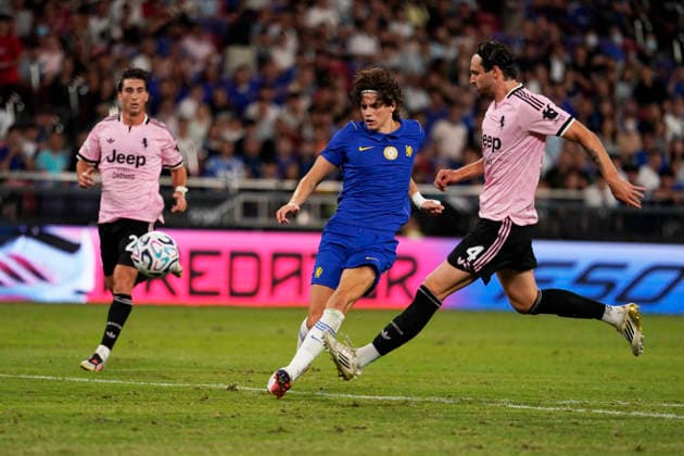 HONGKONG-SOCCER FOOTBALL-FEST Marco Palestra of Chelsea Football Club and Tosin Adarabioyo of Juventus during a match of Chelsea Football Club and Juventus at Kai Tan Stadium during the Hong Kong Football Festival 2026 in Hong Kong, August 5, 2026. NEXPHER Vernon Yuen HONG KONG