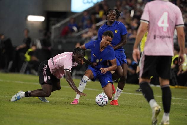 HONGKONG-SOCCER FOOTBALL-FEST Mahdi Nicoll-Jazuli, Geovany Quenda of Chelsea Football Club and Federico Gatti of Juventus during a match of Chelsea Football Club and Juventus at Kai Tan Stadium during the Hong Kong Football Festival 2026 in Hong Kong, August 5, 2026. NEXPHER Vernon Yuen HONG KONG