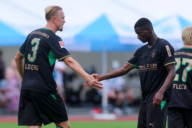 Isac Lidberg (Borussia Moenchengladbach) und Iaia Manco Danfa (Borussia Moenchengladbach) jubeln waehrend des Freundschaftsspiels zwischen dem FC Rottach-Egern und Borussia Moenchengladbach, Stadion Birkenmoos am 05. August 2026 in Rottach-Egern, Deutschland. (Foto von Marco Steinbrenner DeFodi Images) +++ Isac Lidberg (Borussia Moenchengladbach) und Iaia Manco Danfa (Borussia Moenchengladbach) cheer during the Friendly match between FC Rottach-Egern and Borussia Moenchengladbach at Stadion Birkenmoos on August 5, 2026 in Rottach-Egern, Germany. (Photo by Marco Steinbrenner DeFodi Images) (Photo by Marco Steinbrenner DeFodi Images) - *** Isac Lidberg of Borussia Mönchengladbach and Iaia Manco Danfa of Borussia Mönchengladbach celebrate during the friendly match between FC Rottach Egern and Borussia Mönchengladbach at Birkenmoos Stadium on August 5, 2026, in Rottach Egern, Germany Photo by Marco Steinbrenner DeFodi Images Isac Lidberg of Borussia Mönchengladbach and Iaia Manco Danfa of Borussia Mönchengladbach cheer during the friendly match between FC Rottach Egern and Borussia Mönchengladbach at Stadion Birkenmoos on August 5, 2026 in Rottach Egern, Germany. Photo by Marco Steinbrenner, DeFodi Images. Photo by Marco Steinbrenner, DeFodi Images.