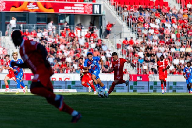 05.08.2026, GER, Fussball, Maenner, Saison 26 27, Regionalliga Nordost, 3.Spieltag, FC Rot-Weiss Erfurt - SV Tasmania Berlin Stanislav Fehler (FC Rot-Weiss Erfurt), Danil Wostrikow 99096 Erfurt Steigerwaldstadion Rasenplatz Thueringen Deutschland *** August 5, 2026, GER, Soccer, Men, 2026–2027 Season, Northeast Regional League, Matchday 3, FC Rot Weiss Erfurt vs. SV Tasmania Berlin; Stanislav Fehler (FC Rot Weiss Erfurt), Danil Wostrikow; 99096 Erfurt, Steigerwaldstadion (grass field), Thuringia, Germany