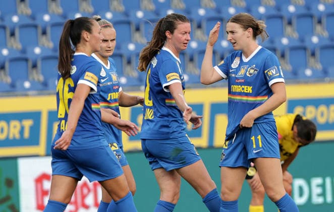 SOCCER - WCL, St.Poelten vs Bern SANKT POELTEN,AUSTRIA,05.AUG.26 - WOMEN SOCCER - UEFA Women s Champions League, qualification, SKN Sankt Poelten vs BSC YB Frauen. Image shows the rejoicing of Magdalena Rukavina (St.Poelten) and her team.  GEPAxpictures xWalterxLuger