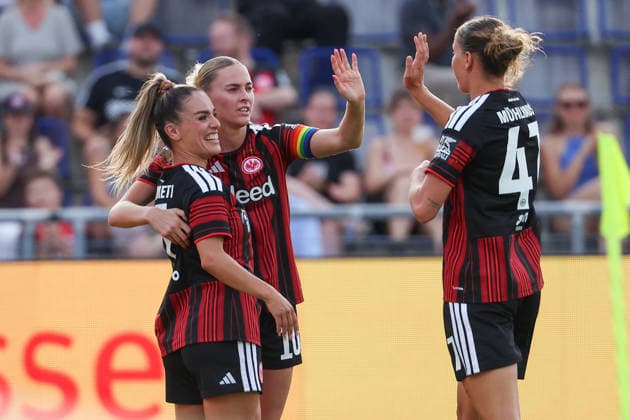 Frankfurt am Main, Germany - August 2026: Ereleta Memeti (Eintracht Frankfurt), Laura Freigang (Eintracht Frankfurt) and Larrissa Muehlhaus (Eintracht Frankfurt) celebrate the goal to 3:0 during the second Qualifying Round Match Eintracht Frankfurt and Omonia Nicosia - Semi-finals of the UEFA Womens LP Mini Tournament at Stadium am Bretanobad in Frankfurt am Main, Germany *** Frankfurt am Main, Germany, August 2026 Ereleta Memeti, Eintracht Frankfurt, Laura Freigang of Eintracht Frankfurt and Larrissa Muehlhaus of Eintracht Frankfurt celebrate the goal that made the score 3–0 during the second qualifying round match between Eintracht Frankfurt and Omonia Nicosia in the semifinals of the UEFA Women’s LP Mini Tournament at Stadium am Bretanobad in Frankfurt am Main, Germany Copyright: HMBxMedia JoaquimxFerreira