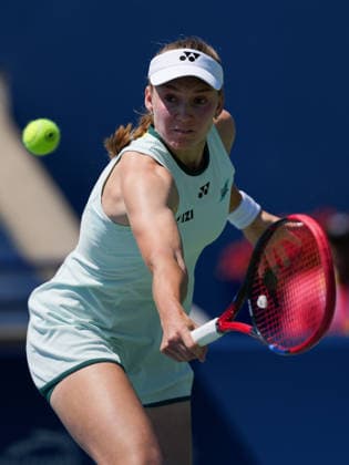 National Bank Open 2026 - Day 5 TORONTO, CANADA - AUGUST 5 : Elena Rybakina of Kazakhstan in action against Daria Kasatkina of Australia in the round of 64 during the WTA, Tennis Damen 1000 National Bank Open in Toronto, Ontario, Canada on August 5, 2026. Mert Alper Dervis Anadolu Ontario Canada. Editorial use only. Please get in touch for any other usage.  Copyright: x2026xAnadoluxMertxAlperxDervisx