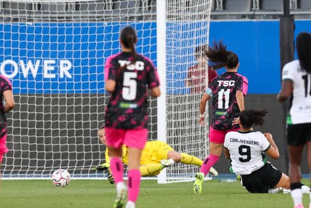 OHL Women s Jada Conijnenberg scores a goal during a game between Oud-Heverlee Leuven Women and Serbian club TSC Backa Topola, Wednesday 5th of August 2026, in Leuven, a second round qualification game in the UEFA Women™s Champions League. BRUNOxFAHY  x182809550x