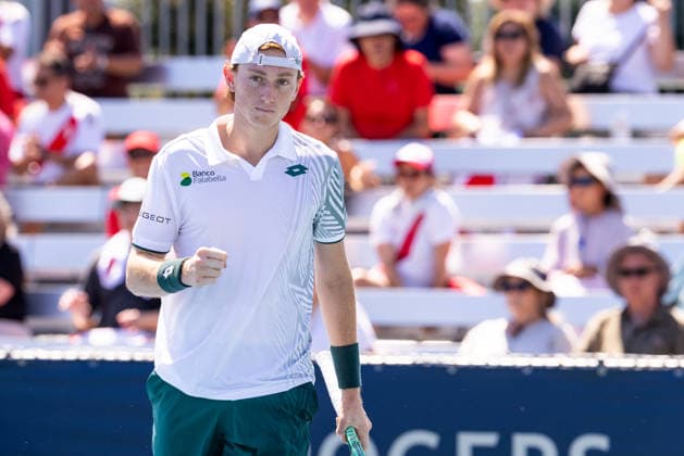 August 5, 2026, Montreal, Quebec, Canada: IGNACIO BUSE (29) from Perou reaction in match against Cameron Norrie from Great Britain in second round at Canadian Open at IGA stadium in Montreal, Quebec, Canada on 2026-08-05 Montreal Canada - ZUMAl189 20260805_zsp_l189_058 Copyright: xYannickxLegarex