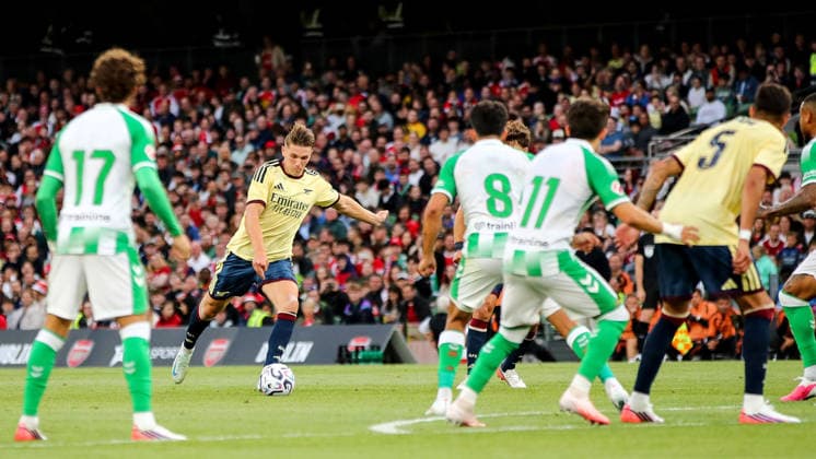 Preseason Friendly, Aviva Stadium, Dublin 5 8 2026 Arsenal vs Real Betis Arsenal™s Victor Gyokeres has a shot Victor Gyokeres has a shot 5 8 2026  Copyright: xx GH1_9961