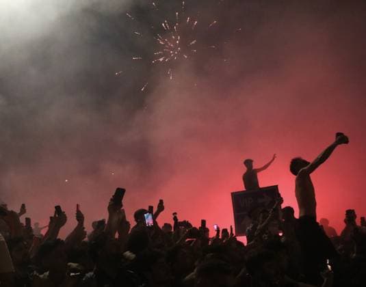 Egyptian footballer Mohamed Salah arrives in Trabzon, Turkiye TRABZON, TURKIYE - AUGUST 5: Trabzonspor supporters welcome Egyptian footballer Mohamed Salah with flares and chants upon his arrival at Trabzon Airport in Trabzon, Turkiye, on August 5, 2026. Seyit Ahmet Eksik Anadolu Trabzon Turkey. Editorial use only. Please get in touch for any other usage.  Copyright: x2026xAnadoluxSeyitxAhmetxEksikx