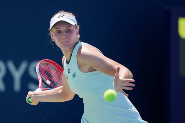 WTA, Tennis Damen Masters 1000 National Bank Open Toronto 2026 - Round of 64 - Day 5 Elena Rybakina of Kazakhstan plays a forehand during the Women™s Singles round of 64 match against Daria Kasatkina of Australia on day 5 of the WTA Masters 1000 National Bank Open at Sobeys Stadium on August 5, 2026, in Toronto, Canada. (Photo by Leonardo Ramirez Eyepix Group) Copyright: xLeonardoxRamirezx xEyepixxGroupx LR_04082026_08408