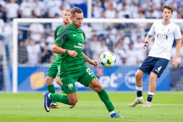UEFA Champions League: AGF-Sabah FK Sabah FC s Velko SimiA‡ in action during the UEFA Champions League 3rd qualifying round 1st leg match between AGF and Sabah FK at Randers Stadium on Wednesday, August 5, 2026. (Photo: Bo Amstrup Ritzau Scanpix) , Randers Denmark Mors *** UEFA Champions League: AGF vs. Sabah FK – Sabah FC’s Velko Simic in action during the first leg of the third qualifying round of the UEFA Champions League between AGF and Sabah FK at Randers Stadium on Wednesday, August 5, 2026. Photo by Bo Amstrup, Ritzau Scanpix, Randers, Denmark, Mors  Copyright: BoxAmrstrupx xRitzauxScanpix BoxAmstrupx spdk20260805-220830-L