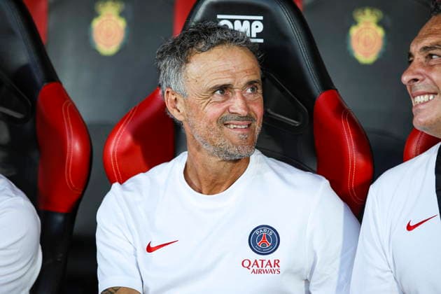 Luis Enrique (Paris Saint-Germain) during the during the pre-season friendly match between RCD Mallorca and Paris Saint-Germain at Estadi Son Moix on August 5, 2026 in Palma de Mallorca, Spain. (Photo by Xavi Bonilla DeFodi Images) - *** Luis Enrique of Paris Saint-Germain during the preseason friendly match between RCD Mallorca and Paris Saint-Germain at Estadi Son Moix on August 5, 2026, in Palma de Mallorca, Spain. Photo by Xavi Bonilla, DeFodi Images