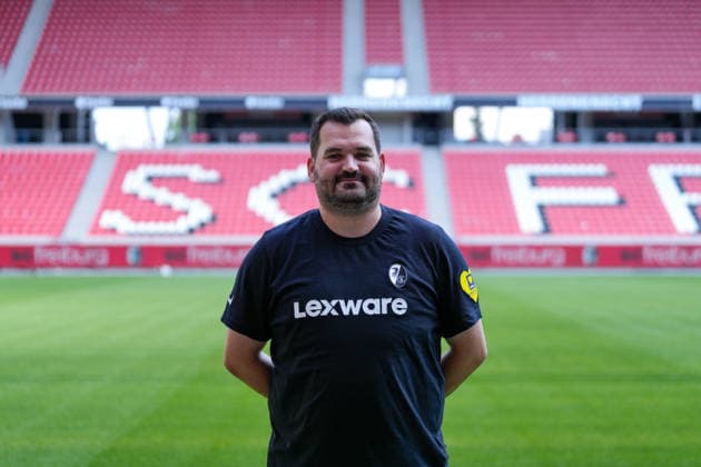 Max Beckmann (SC Freiburg, Zeugwart); SC Freiburg; 1.BL, Bundesliga, Porträttermin 2026 2027 Freiburg Europa-Park Stadion Baden-Wuerttemberg Deutschland *** Max Beckmann, SC Freiburg; Equipment Manager, SC Freiburg 1st Division; Bundesliga; Photo Shoot 2026–2027; Freiburg; Europa-Park Stadium; Baden-Württemberg; Germany Copyright: AA_STEINSIEK.CH