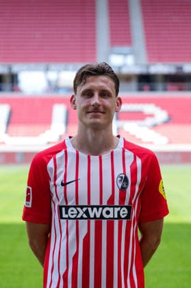 Maximilian Eggestein (SC Freiburg, 08); SC Freiburg; 1.BL, Bundesliga, Porträttermin 2026 2027 Freiburg Europa-Park Stadion Baden-Wuerttemberg Deutschland *** Maximilian Eggestein, SC Freiburg, 08 SC Freiburg 1 BL, Bundesliga, Photo Shoot 2026 2027, Freiburg, Europa-Park Stadium, Baden-Württemberg, Germany Copyright: AA_STEINSIEK.CH