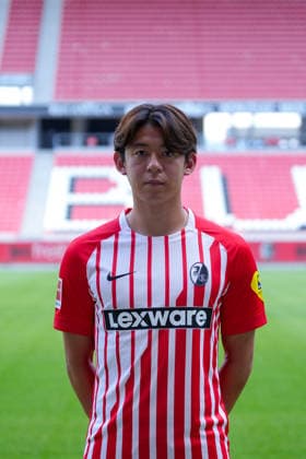Rihito Yamamoto (SC Freiburg, 20); SC Freiburg; 1.BL, Bundesliga, Porträttermin 2026 2027 Freiburg Europa-Park Stadion Baden-Wuerttemberg Deutschland *** Rihito Yamamoto, SC Freiburg, 20 SC Freiburg 1 BL, Bundesliga, Photo Shoot 2026 2027, Freiburg, Europa-Park Stadium, Baden-Württemberg, Germany Copyright: AA_STEINSIEK.CH