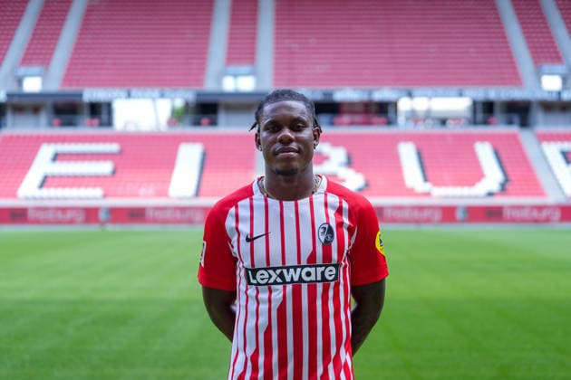 Cyriaque Irie (SC Freiburg, 22); SC Freiburg; 1.BL, Bundesliga, Porträttermin 2026 2027 Freiburg Europa-Park Stadion Baden-Wuerttemberg Deutschland *** Cyriaque Irie SC Freiburg, 22 SC Freiburg 1 BL, Bundesliga, Photo Shoot 2026 2027 Freiburg Europa-Park Stadium Baden-Württemberg Germany Copyright: AA_STEINSIEK.CH