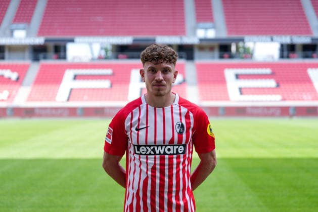 Philipp Treu (SC Freiburg, 29); SC Freiburg; 1.BL, Bundesliga, Porträttermin 2026 2027 Freiburg Europa-Park Stadion Baden-Wuerttemberg Deutschland *** Philipp Treu, SC Freiburg, 29, SC Freiburg 1, Bundesliga, Profile Session 2026–2027, Freiburg, Europa-Park Stadium, Baden-Württemberg, Germany Copyright: AA_STEINSIEK.CH