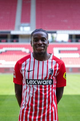 Bruno Ogbus (SC Freiburg, 43); SC Freiburg; 1.BL, Bundesliga, Porträttermin 2026 2027 Freiburg Europa-Park Stadion Baden-Wuerttemberg Deutschland *** Bruno Ogbus, SC Freiburg, 43, SC Freiburg 1, Bundesliga, Profile Session 2026–2027, Freiburg, Europa-Park Stadium, Baden-Württemberg, Germany Copyright: AA_STEINSIEK.CH