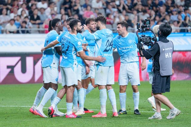 2026 2026 Coupang Play Series football match ( Team K League vs Manchester City FC - 2026 08 05 ) SEOUL, SOUTH KOREA, AUGUST 05: Divin Mubama of Manchester City celebrates his goal with teammates during the 2026 Coupang Play Series football match between Team K League and Manchester City FC at the Seoul World Cup Stadium in Seoul, South Korea, on August 05, 2026. Seoul Seoul World Cup Stadium South Korea 8284_287564 Copyright: xStevexChoxKyewoong PentaxPressx