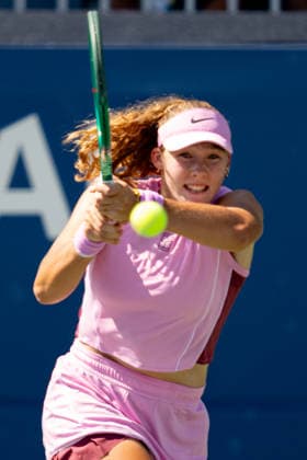 TORONTO, ON - AUGUST 05: Mirra Andreeva of Russia returns a shot during her match at the WTA, Tennis Damen National Bank Open tournament on August 5, 2026 at Sobeys Stadium in Toronto, ON, Canada (Photo by Julian Avram Icon Sportswire) TENNIS: AUG 05 National Bank Open EDITORIAL USE ONLY Icon2608050057