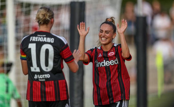 GER, Frankfurt, Eintracht Frankfurt vs AC Omonia Nikosia, UEFA Womens Champions League, Fussball, UEFA, Spielzeit 2026 2027, Stadion am Brentanobad, Qualifikation, Halbfinale im Bild: Ereleta Memeti (Eintracht Frankfurt Frauen 7) erzielt das Tor zum 2:0, Tor, Jubel und Freude, Emotionen mit Laura Freigang (Eintracht Frankfurt Frauen 10) DFB DFL REGULATIONS PROHIBIT ANY USE OF PHOTOGRAPHS AS IMAGE SEQUENCES AND OR QUASI-VIDEO, 05.08.2026 *** GER, Frankfurt, Eintracht Frankfurt vs. AC Omonia Nicosia, UEFA Women s Champions League, Soccer, UEFA, 2026–2027 Season, Brentanobad Stadium, Qualifying Round, Semifinal: Ereleta Memeti of Eintracht Frankfurt Women’s Team scores the goal to make it 2–0, Goal, Celebration and joy, emotions with Laura Freigang, Eintracht Frankfurt Women’s Team No. 10. DFB and DFL regulations prohibit any use of photographs as image sequences and or quasi-video. August 5, 2026 Copyright: HMBxMedia HendrikxHamelau