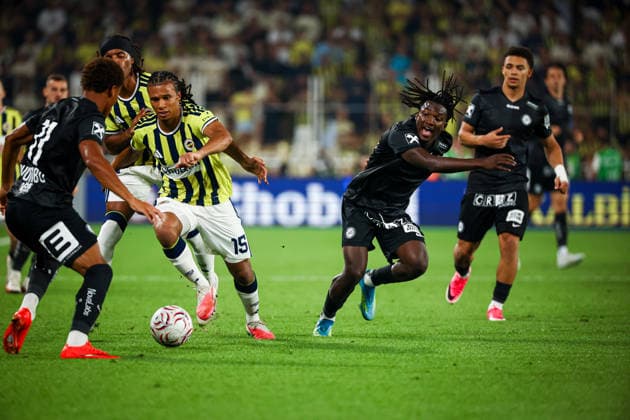 Fenerbahce vs Sturm Graz UEFA Champions League Qualification 3rd Round 1st leg Nathan Ake of Fenerbahce vies for the ball. Fenerbahce and Sturm Graz faced each other at UEFA Champions League Qualification 3rd Round 1st leg. The match took place in Chobani Fenerbahce Sukru Saracoglu Stadium on August 5th, 2026. Istanbul Istanbul Turkey Copyright: xBurakxBasturkx