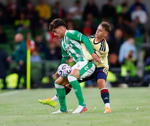 RECORD DATE NOT STATED 5th August 2026; Aviva Stadium, Dublin, Ireland; Friendly Football, Arsenal versus Real Betis; Theo Julienne of Arsenal challenges for the ball with Morante of Real Betis PeterxFitzpatrick