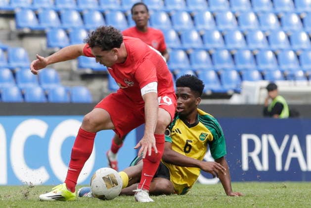 CONCACAF U-20 Championship - Canada vs Jamaica Liam Mackenzie of Canada (front) vies for the ball with Owen Jumpp of Jamaica during a CONCACAF U-20 Championship match between Canada and Jamaica at Cuauhtemoc Stadium in Puebla, Mexico, 05 August 2026. Puebla Mexico  Copyright: xHildaxRiosx