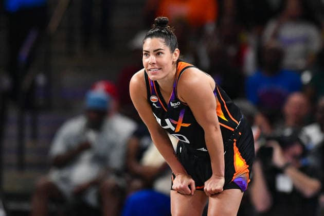 COLLEGE PARK, GA - AUGUST 05: Phoenix guard Kelsey Plum (0) reacts during the WNBA, Basketball Damen, USA game between the Phoenix Mercury and the Atlanta Dream on August 5th, 2026 at the Gateway Center in College Park, GA. (Photo by Rich von Biberstein Icon Sportswire) WNBA: AUG 05 Phoenix Mercury at Atlanta Dream EDITORIAL USE ONLY Icon260805018