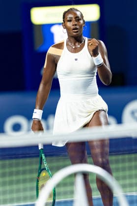 TORONTO, ON - AUGUST 05: Alycia Parks of the United States celebrates after winning a point during her match at the WTA, Tennis Damen National Bank Open tournament on August 5, 2026 at Sobeys Stadium in Toronto, ON, Canada (Photo by Julian Avram Icon Sportswire) TENNIS: AUG 05 National Bank Open EDITORIAL USE ONLY Icon2608050427