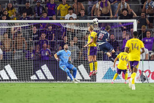 August 5, 2026, Orlando, Florida, USA: Orlando City SC defender ROBIN JANSSON (6) handles the ball against C.F. Monterrey. Orlando City SC hosted C.F. Monterrey in phase one of Leagues Cup 2026 at Inter.Co Stadium in Orlando, FL. Orlando USA - ZUMAm299 20260805_znp_m299_018 Copyright: xTaylorxMcFeex