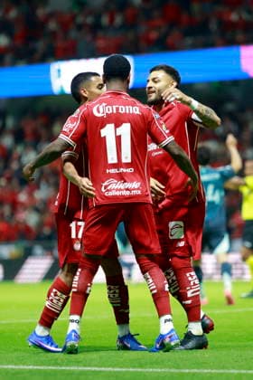 Leagues Cup: Toluca vs Seattle Sounders Helio Nunes (C) of Toluca celebrates a goal with teammates during a Leagues Cup match between Toluca and Seattle Sounders FC at Estadio Nemesio Diez in Toluca, Mexico, 05 August 2026. Toluca Mexico  Copyright: xFelipexGutierrezx