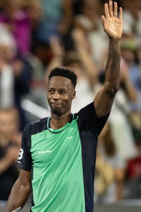 MONTREAL, QC - AUGUST 05: Gael Monfils from France reacts against Learner Tien from USA during their singles second round match on day three of the ATP, Tennis Herren 1000 National Bank Open presented by Rogers at Stade IGA on August 5, 2026 in Montreal, Quebec, Canada.(Photo by Vincent Ethier Icon Sportswire) TENNIS: AUG 05 National Bank Open EDITORIAL USE ONLY Icon26080510988