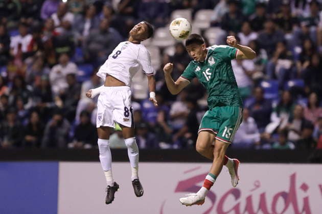 CONCACAF U-20 Championship - Mexico vs Panama epaselect Luis Carmona (R) of Mexico vies for the ball with Carlos Rodriguez of Panama during a CONCACAF U-20 Championship match between Mexico and Panama at Cuauhtemoc Stadium in Puebla, Mexico, 05 August 2026. Puebla Mexico  Copyright: xHildaxRiosx