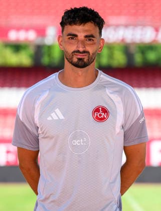 04.08.2026 - 1. FC Nürnberg FCN ( Club Clubfrauen ) - 1. Frauen Fussball Bundesliga BL - Saison 2026 2027 - Fototermin Porträttermin Vorstellung Präsentation Pressetermin - - xwoxzix - Einzelbild Einzelfoto Portrait Porträt Kopfbild - Omar Adlani (Trainer 1. FC Nürnberg FCN ) *** August 4, 2026 1. FC Nürnberg (FCN) Women s Club Women s Soccer Bundesliga (BL) 2026–2027 Season Photo Shoot Portrait Session Introduction Presentation Press Conference xwoxzix Single Image Single Photo Portrait Headshot Omar Adlani Coach 1 FC Nuremberg FCN