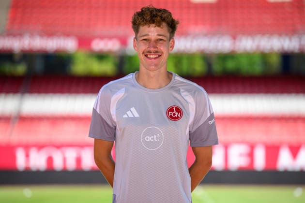 04.08.2026 - 1. FC Nürnberg FCN ( Club Clubfrauen ) - 1. Frauen Fussball Bundesliga BL - Saison 2026 2027 - Fototermin Porträttermin Vorstellung Präsentation Pressetermin - - xwoxzix - Einzelbild Einzelfoto Portrait Porträt Kopfbild - Dr. Andreas Kopf ( Mannschaftsarzt 1. FC Nürnberg FCN ) *** August 4, 2026 1 FC Nuremberg (FCN) Club Women s Team Women s Soccer Bundesliga (BL) 2026–2027 Season Photo Shoot Portrait Session Introduction Presentation Press Conference xwoxzix Single Image Individual Photo Portrait Headshot Dr. Andreas Kopf, Team Physician 1 FC Nuremberg FCN