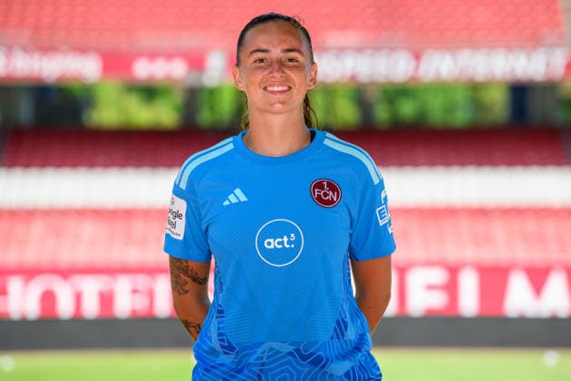 04.08.2026 - 1. FC Nürnberg FCN ( Club Clubfrauen ) - 1. Frauen Fussball Bundesliga BL - Saison 2026 2027 - Fototermin Porträttermin Vorstellung Präsentation Pressetermin - - xwoxzix - Einzelbild Einzelfoto Portrait Porträt Kopfbild - Lourdes Carmen Romero Grzondziel (1, 1. FC Nürnberg FCN ) *** August 4, 2026 1 FC Nürnberg FCN Club Women s Team Women s Soccer Bundesliga (BL) 2026–2027 Season Photo Shoot Portrait Session Introduction Presentation Press Event xwoxzix Single Image Individual Photo Portrait Headshot Lourdes Carmen Romero GrzGoal 1, 1 FC Nuremberg FCN
