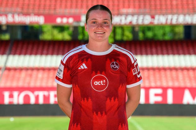 04.08.2026 - 1. FC Nürnberg FCN ( Club Clubfrauen ) - 1. Frauen Fussball Bundesliga BL - Saison 2026 2027 - Fototermin Porträttermin Vorstellung Präsentation Pressetermin - - xwoxzix - Einzelbild Einzelfoto Portrait Porträt Kopfbild - Jacqueline Baumgärtel Baumgaertel (20, 1. FC Nürnberg FCN ) *** August 4, 2026 1 FC Nuremberg FCN Club Women s Team Women s Soccer Bundesliga (BL) 2026–2027 Season Photo Shoot Portrait Session Introduction Presentation Press Conference xwoxzix Single Image Individual Photo Portrait Headshot Jacqueline Baumgärtel Baumgaertel 20, 1 FC Nuremberg FCN