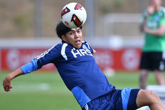 Fußball 1. Bundesliga Training FC Schalke 04 am 06.08.2026 auf dem Trainingsgelände an der Veltins Arena in Gelsenkirchen Satoshi Tanaka ( Schalke ) *** Soccer, Bundesliga 1: FC Schalke 04 training session on August 6, 2026, at the training facility at the Veltins Arena in Gelsenkirchen. Satoshi Tanaka, Schalke xRx
