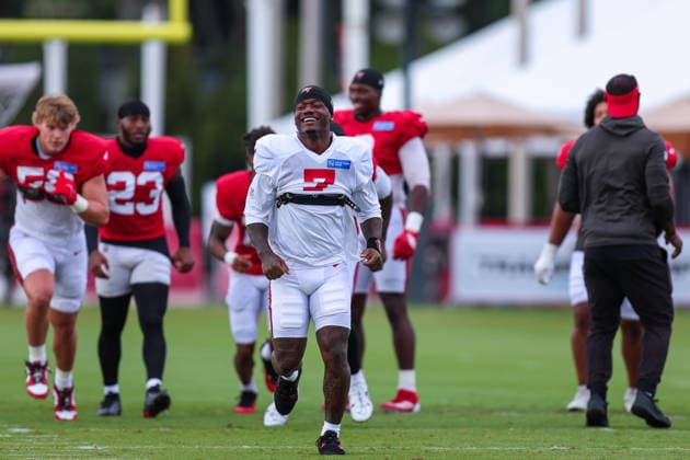 August 6, 2026: Tampa Bay Buccaneers running back Bucky Irving (7) during training camp at AdventHeath Training Center in Tampa, FL. Taylor McFee CSM Tampa USA - ZUMAc04_ 20260806_zma_c04_005 Copyright: xTaylorxMcfeex