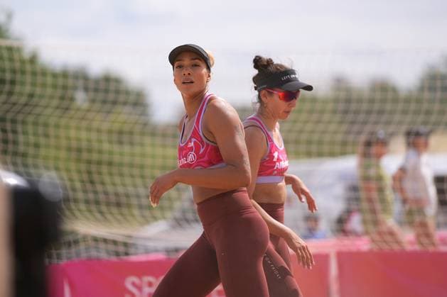 during the Beachvolleyball Elite 16 match between MELISSA BRANDIE (CAN) and Yeva Serdiuk Daria Romaniuk (UKR) at Rennbahn Hamburg-Horn, Hamburg.  Copyright: xJuliaxKneisslx xSPPx Sportspressphoto_SPR201479