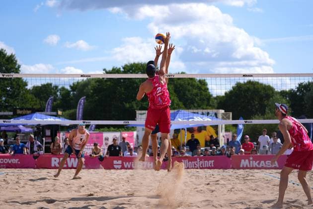 Christian Sorum ( NOR ) during the Beachvolleyball Elite 16 match between Anders Mol Christian Sorum (NOR) and Jakob Sepka Jiri Sedlak (CZE) Rennbahn Hamburg-Horn, Hamburg.  Copyright: xJuliaxKneisslx xSPPx Sportspressphoto_SPR201510