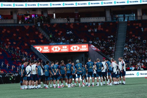 August 6, 2026, Hong Kong, China: FC Bayern Munich team in action during Audi Football Summit 2026 FC Bayern Munich open training at Kai Tak Stadium in Hong Kong on August 6, 2026. Hong Kong China - ZUMAn333 20260806_znp_n333_047 Copyright: xKaxLokxNgx