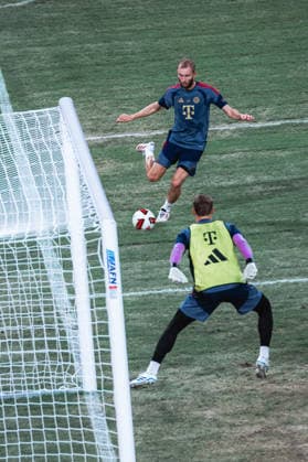 August 6, 2026, Hong Kong, China: KONRAD LAIMER of FC Bayern Munich in action during Audi Football Summit 2026 FC Bayern Munich open training at Kai Tak Stadium in Hong Kong on August 6, 2026. Hong Kong China - ZUMAn333 20260806_znp_n333_099 Copyright: xKaxLokxNgx