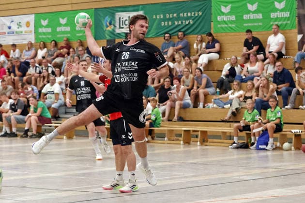 06.08.2026, xovx, Handball Lindencup, HSG Linden - TuS Holzheim Luca Weimer (HSG Linden) Linden Stadthalle Hessen Deutschland (DE) *** August 6, 2026, xovx, Lindencup Handball Tournament, HSG Linden vs. TuS Holzheim, Luca Weimer, HSG Linden, Linden City Hall, Hesse, Germany, DE