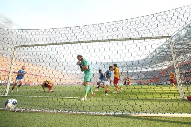 Guilherme Montoia of Jagiellonia Bialystok scores an own goal during the UEFA Europa League third qualifying round first leg match at Chorten Arena, Bialystok. Jagiellonia Bialystok v Rangers - UEFA Europa League 3rd Round Qualifying - Chorten Arena, Lanarkshire, Poland - 06 Aug 2026Bialystok Chorten Arena Lanarkshire Poland EDITORIAL USE ONLY  Copyright: xRangersxFC Shutterstockx 17051216bm