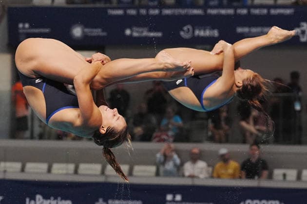 Women s Synchronised 3m Springboard, Chiara PELLACANI, Elisa PIZZINI from Italy, gold medal at the European Aquatics Championships Paris 2026, Paris, August 06, 2026 .  Copyright: xGianxMattiaxD Alberto LaPressex