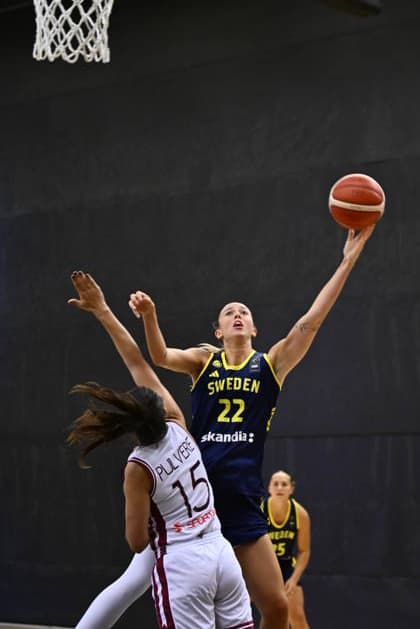 STOCKHOLM, SWEDEN 20260806 Sweden s Tilda Trygger and Latvia s Aleksa Gulbe during the international training match before the European Basketball Championship between Sweden and Latvia at Fryshuset. STOCKHOLM SWEDEN x10040x *** STOCKHOLM, SWEDEN, August 6, 2026: Sweden s Tilda Trygger and Latvia s Aleksa Gulbe during the international exhibition game ahead of the European Basketball Championship between Sweden and Latvia at Fryshuset, STOCKHOLM, SWEDEN x10040x  Copyright: xAndersxWiklund TTx BASKETBALL SWEDEN-LATVIA WOMEN