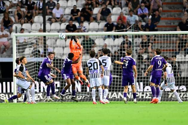 PAOK v RSC Anderlecht - UEFA Europa League THESSALONIKI, GREECE - AUGUST 06 : Coosemans Colin goalkeeper of RSC Anderlecht during the UEFA Europa League third qualifying round1st leg match between PAOK and RSC Anderlecht on August 6, 2026 in Thessaloniki, Greece, 06 08 2026 Thessaloniki Greece  Copyright: xJanxDexMeuleneirx