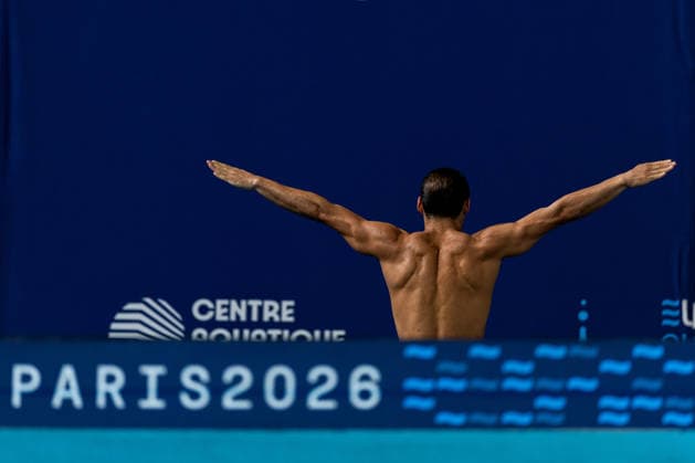 SWIMMING - EAC 2026 PARIS,FRANCE,06.AUG.26 - SWIMMING - European Aquatics Championships Paris 2026, diving, 10m platform, men. Image shows Dariush Lotfi (AUT).  GEPAxpictures xPhilippxBrem