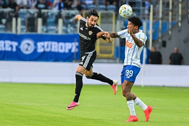 LUBLIN 06.08.2026 MECZ III RUNDA ELIMINACYJNA LIGA KONFERENCJI SEZON 2026 2027: DYNAMO KIJOW - QARABAG AGDAM --- UEFA CONFERENCE LEAGUE THIRD QUALIFYING ROUND FIRST MATCH: FC DYNAMO KYIV - QARABAG AGDAM ELVIN JAFARGULIYEV EDUARDO GUERRERO FOT. MICHAL TRZPIS 400MM.PL NEWSPIX.PL --- newspix.pl 